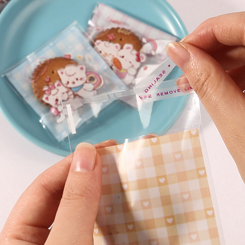 Original innovative rabbit-shaped biscuit bag, snowflake candy, shortbread, self-adhesive bag, nougat candy, mooncake, individual small packaging bag