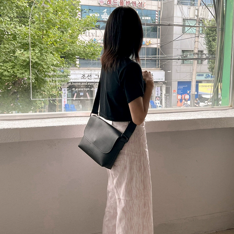 Shoulder bag, polyurethane, square, wear‑resistant Korean style, 3 sizes