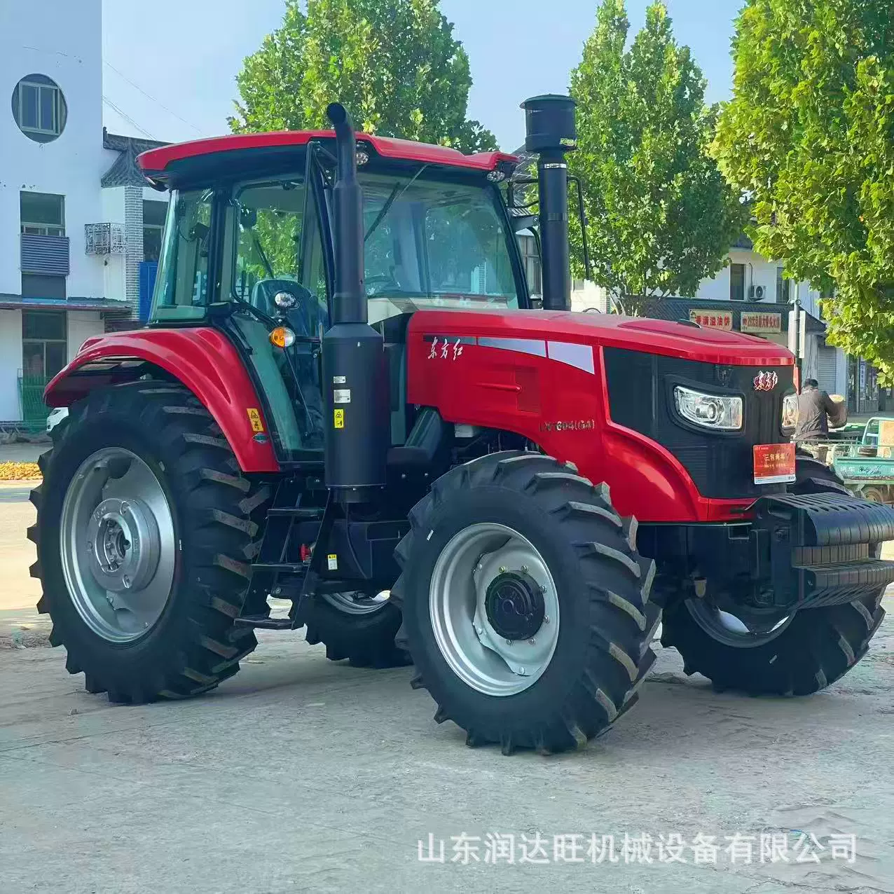 东方红LX1604大桥拖拉机四驱轮式160马力大型农用拖拉机水旱两用