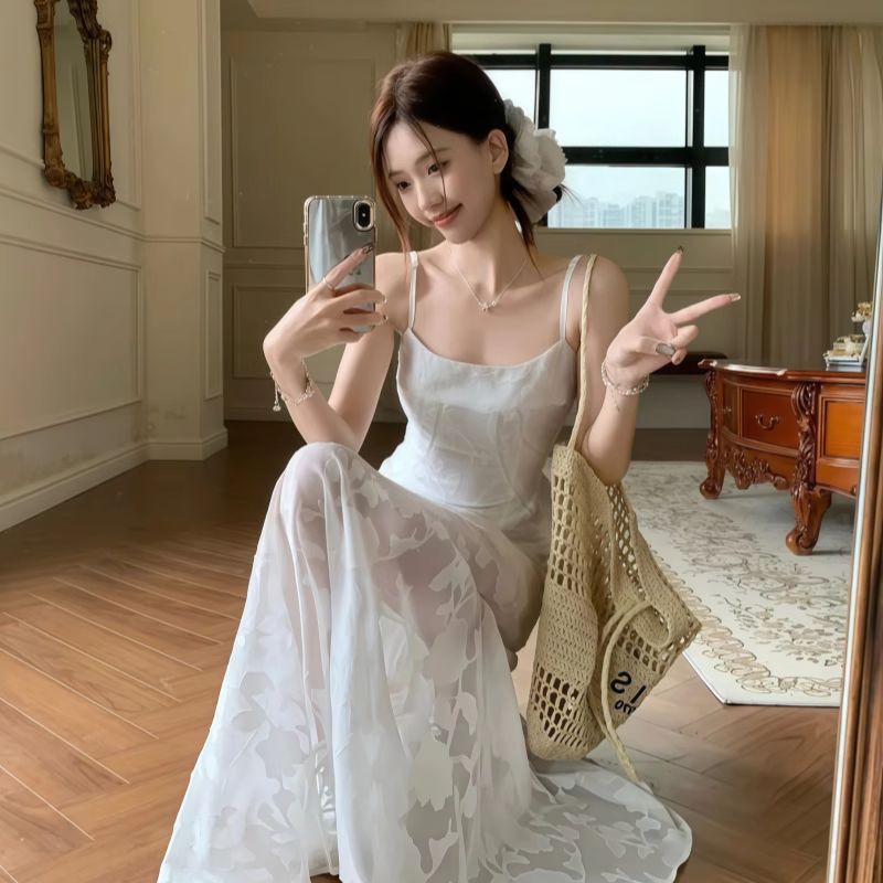 Seaside Resort Style Green Suspender Dress for Women Summer Elegant Mesh Stitching Waist Slimming Look A-Line Skirt Long Skirt