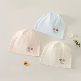 其他婴儿寝具;儿童帽;围嘴围兜