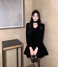 ���W�z�q�B��ȹŮ��2025���}�Q�¿�tɫ�������Y���@�ݴ�׶�ȹ��