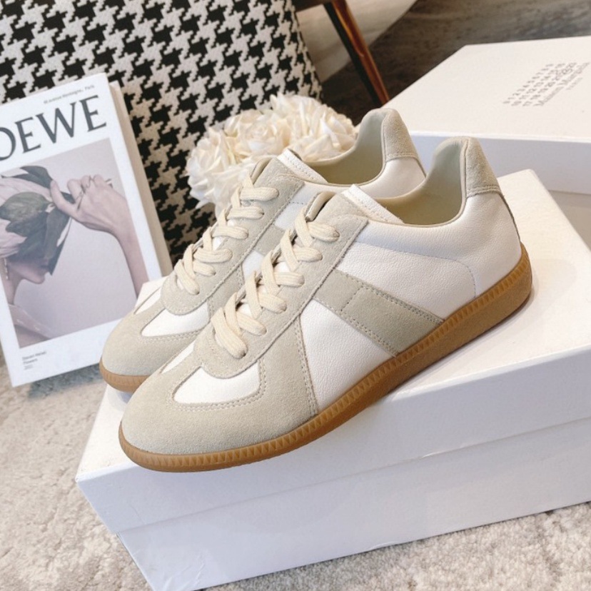 MM6 high-end 2026 retro classic German training shoes, women's genuine leather white sneakers with hidden heel, khaki-colored athletic shoes, men's shoes