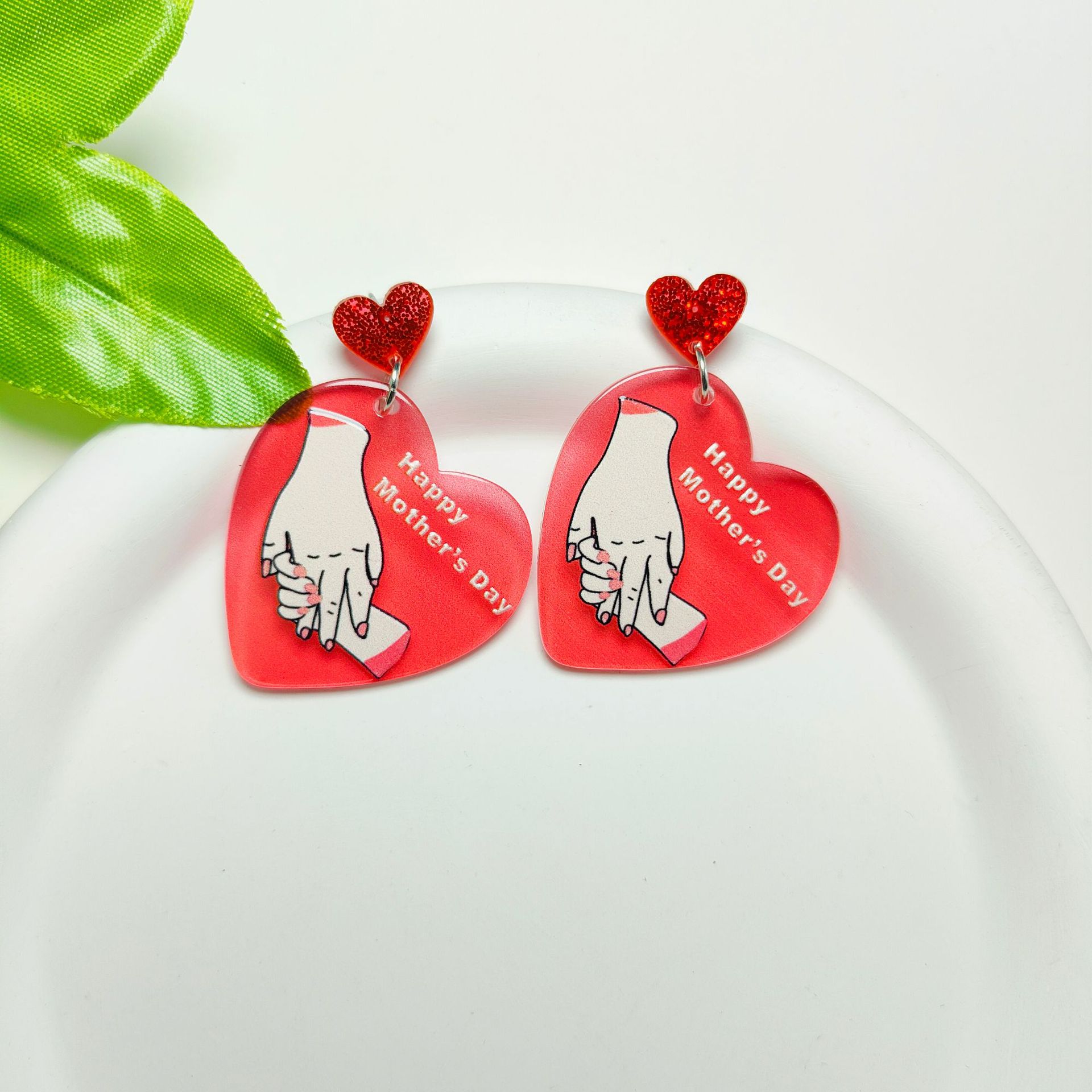 Lady Simple Style Heart Shape Arylic Printing Mother'S Day Women's Ear Hook 1 Pair display picture 3