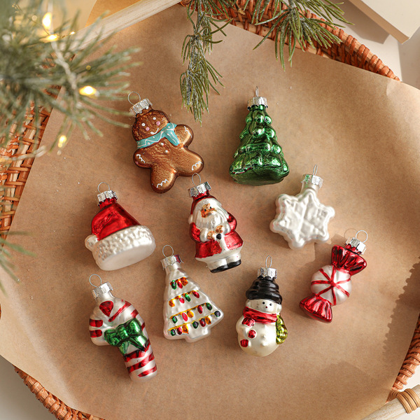 Christmas glass cartoon pendant for elderly