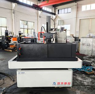 ���ϔ���HF1060���ؼӹ����Ĵ��יC���и��܇���ӹ�ģ�߶���