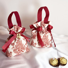 婚礼喜糖袋提手创意抽绳糖果袋欧式高级感伴手礼花朵款国民风结婚