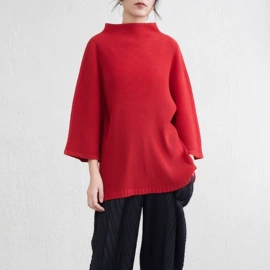 连衣裙;时尚休闲套装;女式T恤