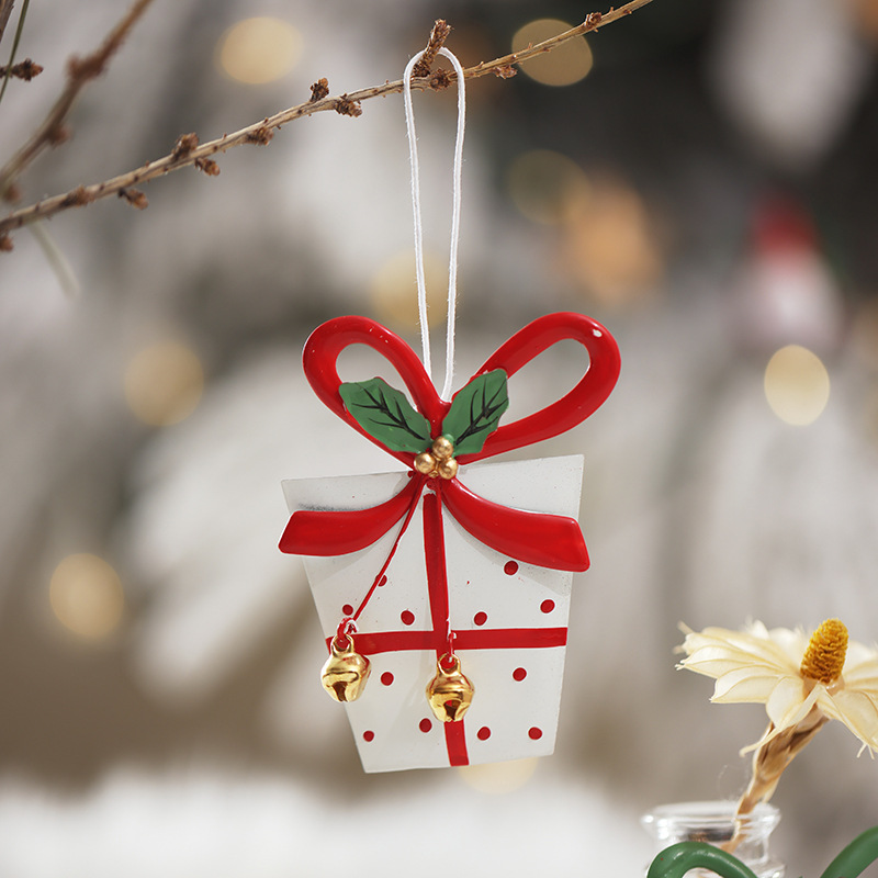 2022 nuevos productos decoraciones navideñas colgantes de hierro forjado bolsas de regalo campana decoración accesorios colgantes de árbol de Navidad