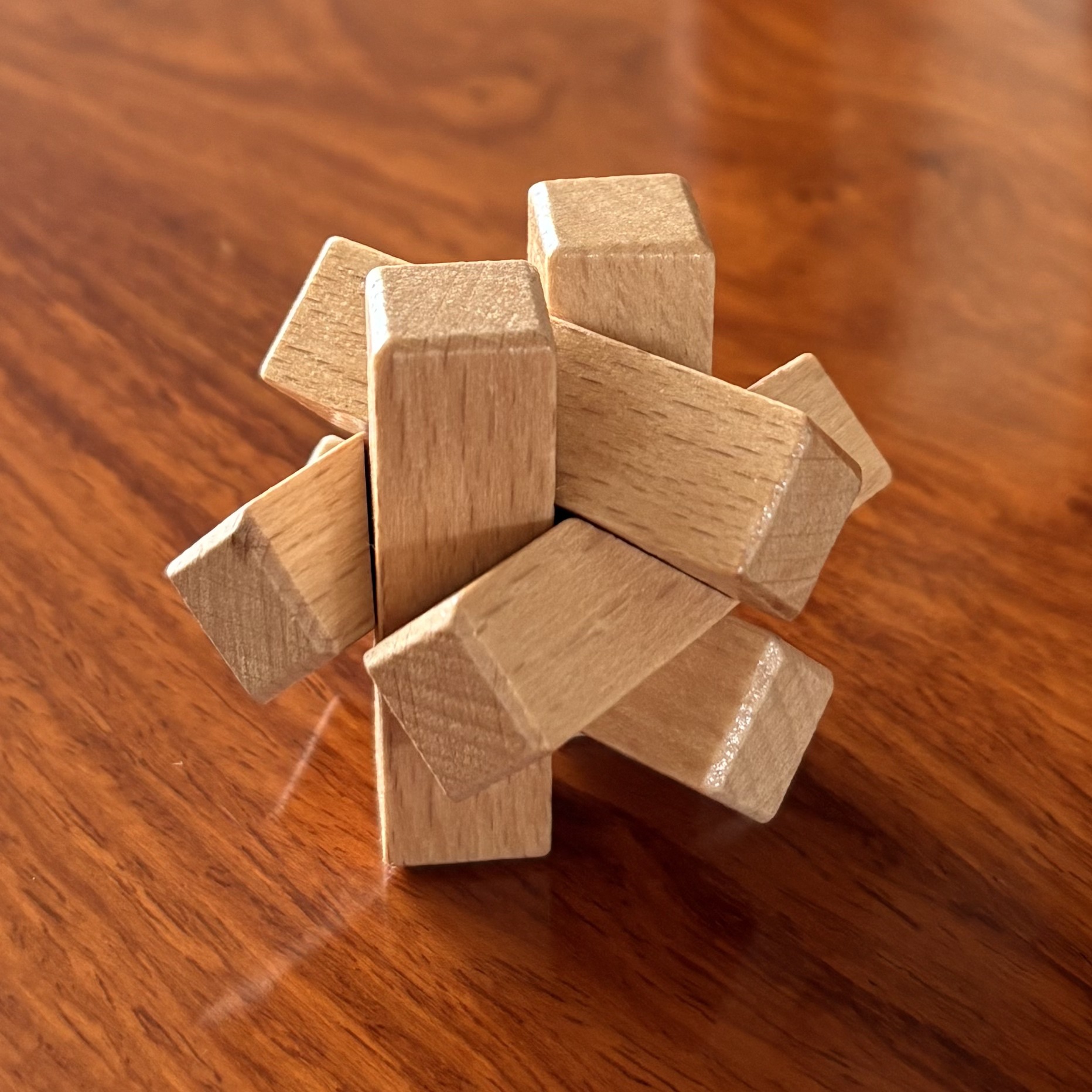 Luban Lock Kongming Lock conjunto completo juguetes educativos para Niños Estudiantes de la escuela primaria tamaño pequeño mini haya Kongming Lock fábrica fija