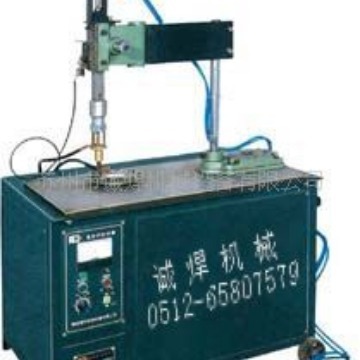 ���ݳϺ���Ӧ�ݶ������������㺸������ĸ�Զ��㺸��