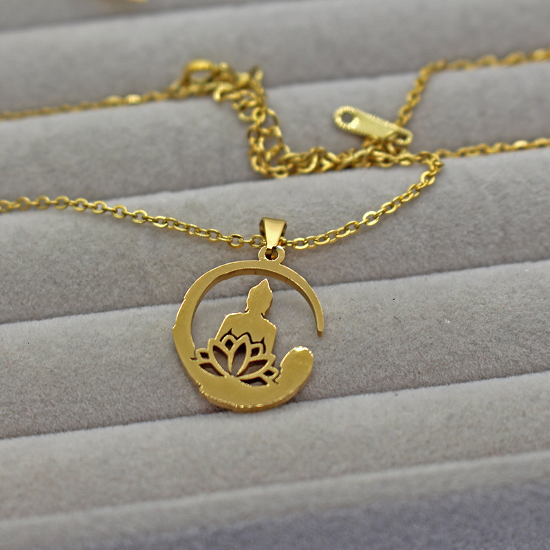 Simple Style Portrait Titanium Steel Plating Pendant Necklace 1 Piece