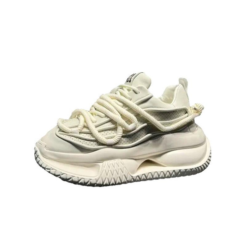 Men's best-selling trendy celebrity-liked monochrome casual shoes, versatile fashion, stain-resistant white sneakers, pure black dad shoes for men