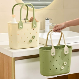 衣架;化妆镜;垃圾袋