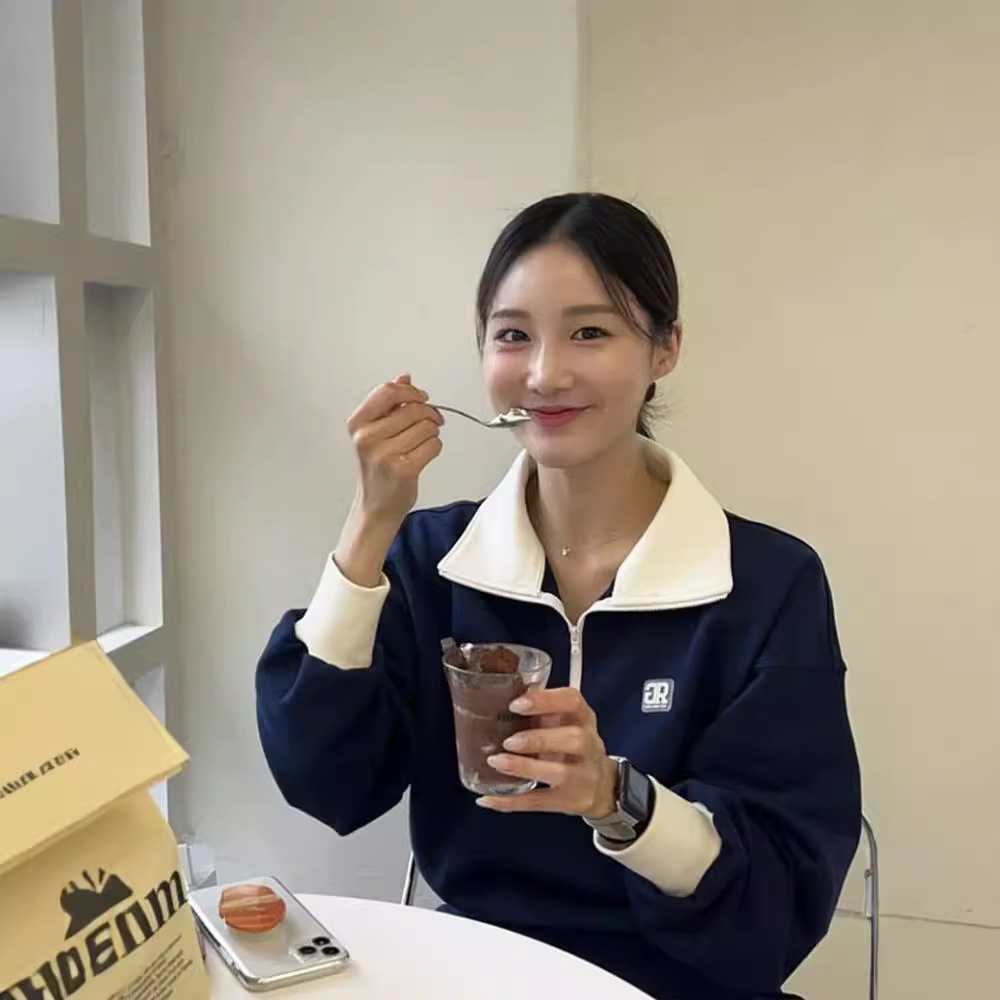 재고  한국 타이드 브랜드 GROVE 하프 지퍼 챕터 RUONAN 같은 초가을 디자인 틈새 느슨한 폴로 칼라 착용