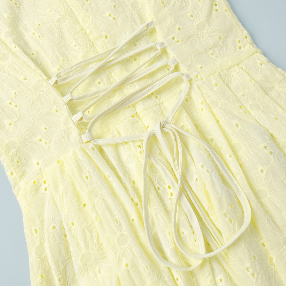 Đầm ngắn cotton màu vàng cổ chữ V thắt eo, tay phồng thêu họa tiết — Màu vàng chi tiết 13