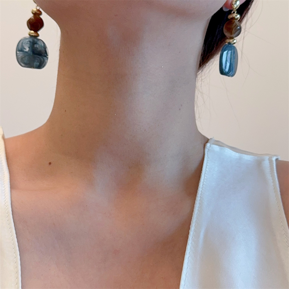 12g Weight 925 Sterling Silver Ear Needle Material Drop Earrings Classification 1 Pair Quantity Date Occasion Alloy, Resin Material Geometric, Water Droplets Pattern All Seasons Season Women's Gender Plating Design Modern Style, Simple Style Style 1 Pair Modern Style Simple Style Geometric Water Droplets Plating Alloy Resin Drop Earrings 2