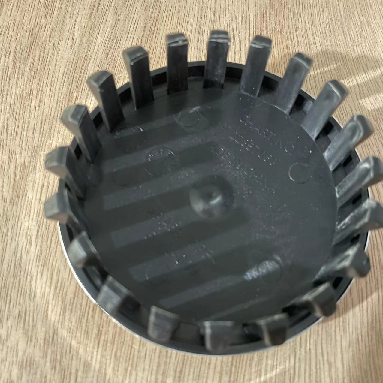 Suitable for Chevrolet Gmc Hub Cap 22837060 83mm Rv Pickup Hub Center Cap 3.25