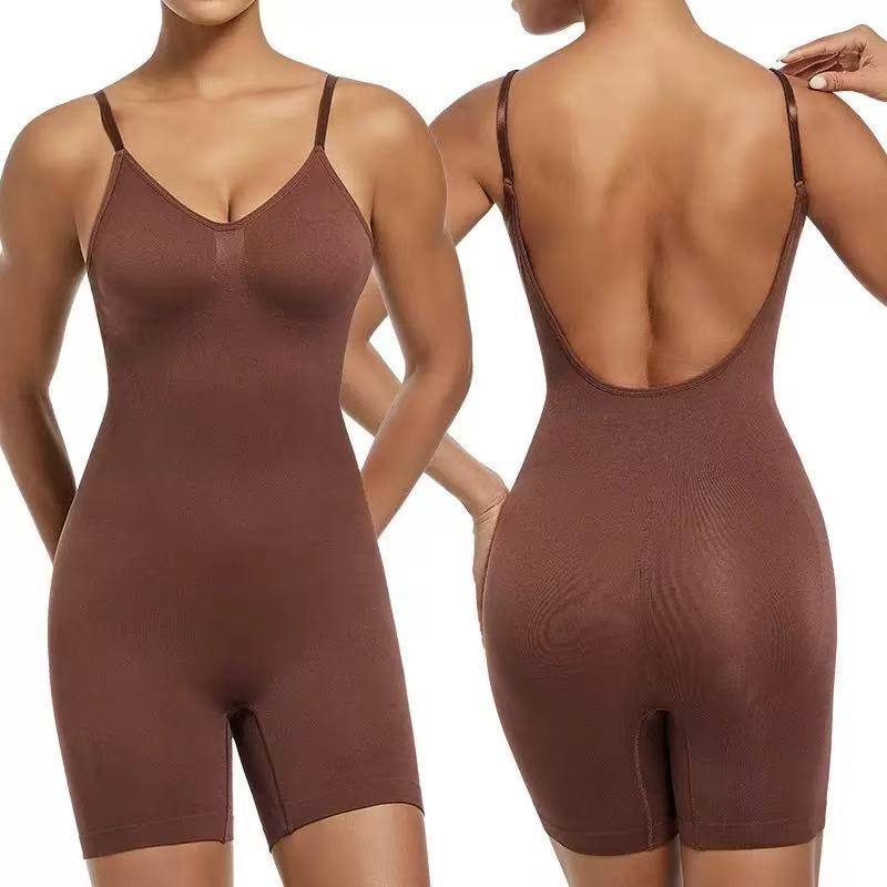Unidad de camisa de belleza femenina sexy con la parte inferior de la ropa interior de cintura de forma apretada gran camisa de camisa de belleza