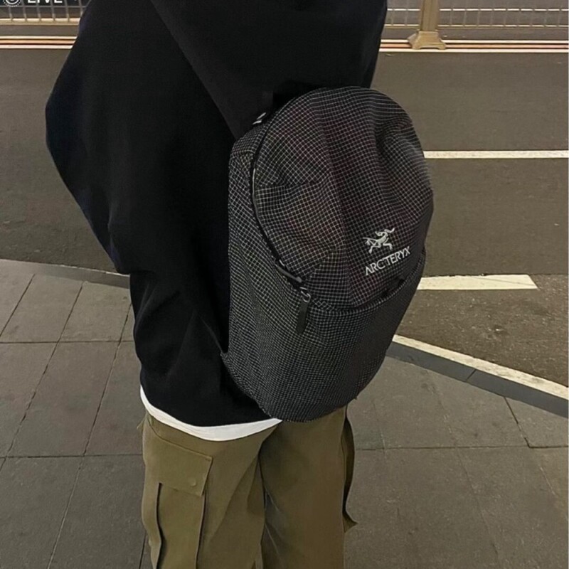 鸡骨架15L格子背包新款男女户外大容量格子轻便多功能双肩背包|undefined