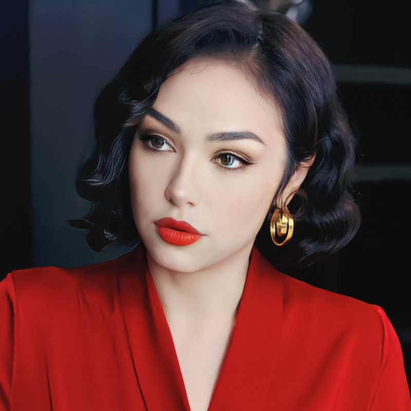 En stock peluca femenina cuñada loca mismo estilo de pelo corto y rizado francés perm Photo full Top hair set soporte de una sola pieza de entrega