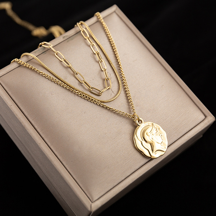 Retro Portrait Titanium Steel Plating Necklace 1 Piece