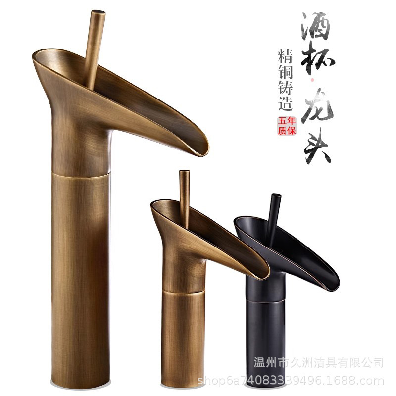 All-Copper Antique-Style Single-Hole Hot and Cold Water Faucet for Countertop Basin, Bathroom Washbasin, Sink, and Under-Counter Basin