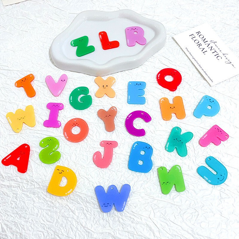 Donghong Acrylic 26 Letter Keychain Star Paper Decoration Pendant Cartoon Irregular Text Bag Charm