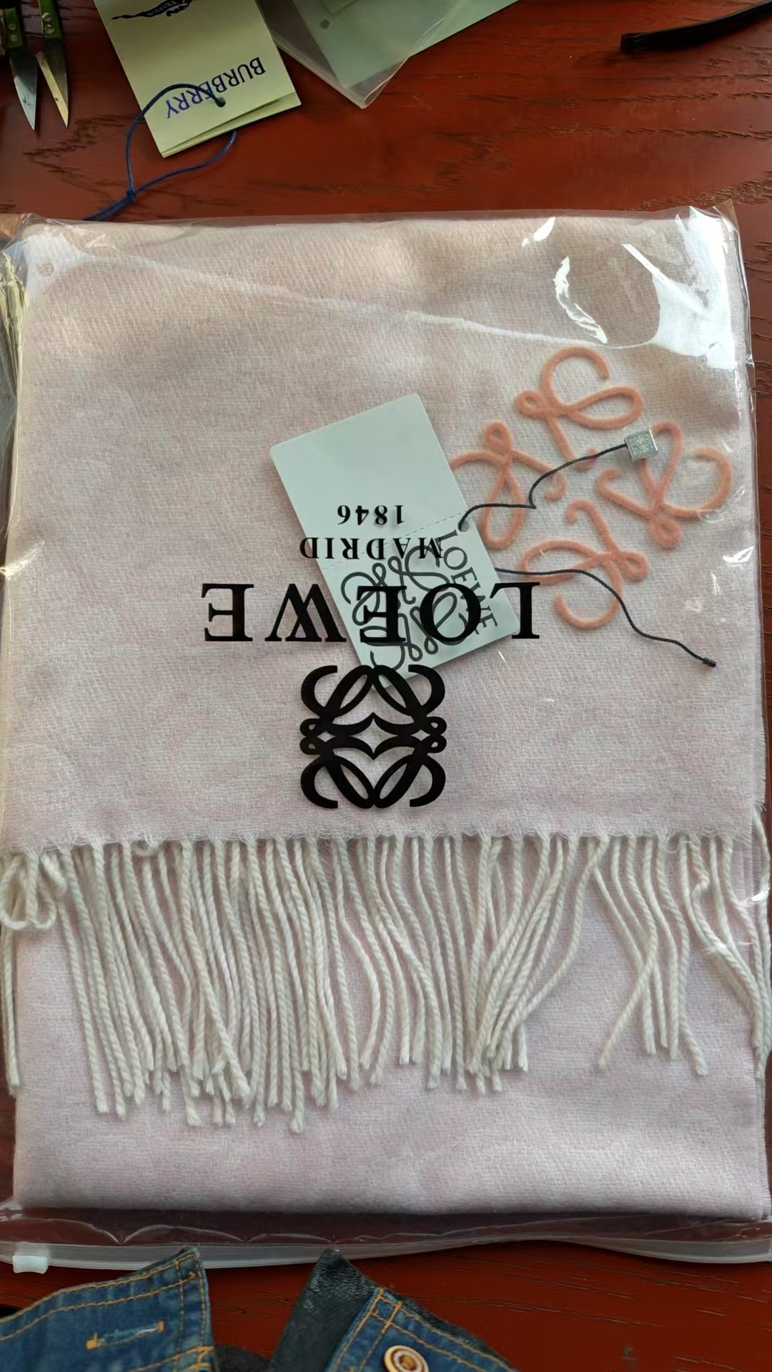 ラオルー スカーフ購入 24冬新作 チェッカーボード ミルクティーカラー スカーフ ウール フリンジ ショール BBR