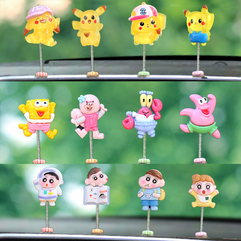 Nuevos productos adorables adornos de automóviles muñecas creativas decoraciones interiores de automóviles primavera sacudiendo la cabeza cabeza cabeza cabeza sala de transmisión directa con mercancías
