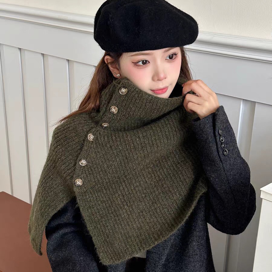 Winter Thickened Shawl, New Fashionable Warm Korean-Style Scarf, Cape with Buttons, Knitted Outerwear, High-Neck Scarf
