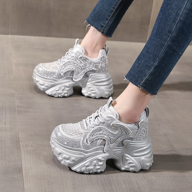 Giày sneaker nữ đế dày chunky lưới thoáng khí tăng chiều cao — màu trắng