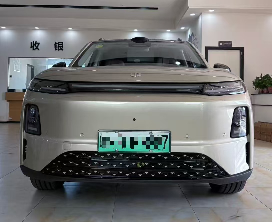 Suitable for 27 Leapmotor C10 C16 Meteor Rain, snap-on insect screen, radiator grille, water tank protection, and dust cover accessories for modification
