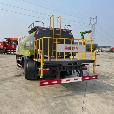 Suvarma maşınları Sprinkler Truck Yunnei 150 with