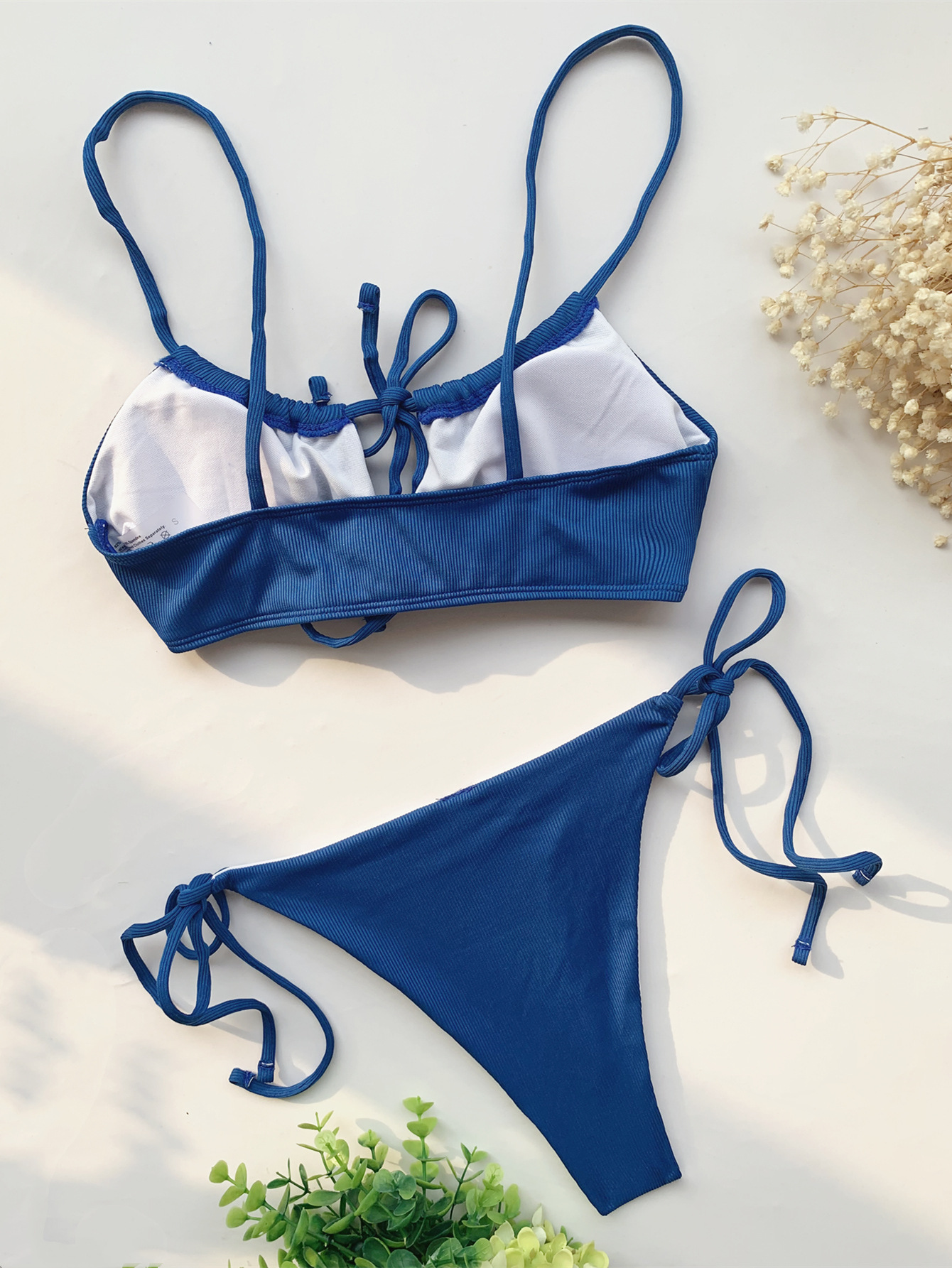 Conjunto de 2 piezas de bikini con cordones en color liso NSCSM112655