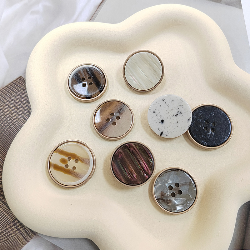 Factory direct retro texture small fragrant style men's and women's coat suit pants round metal four-eye double button