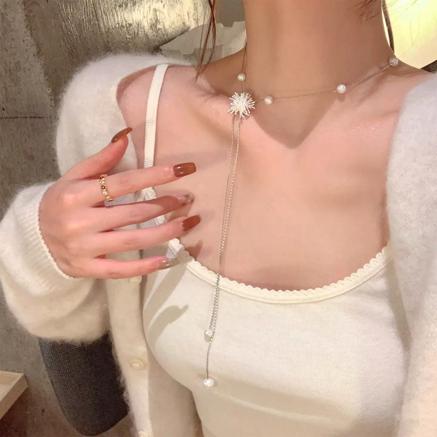 韩系银色烟花珍珠流苏项链女轻奢高级感长款颈链可抽拉毛衣链配饰