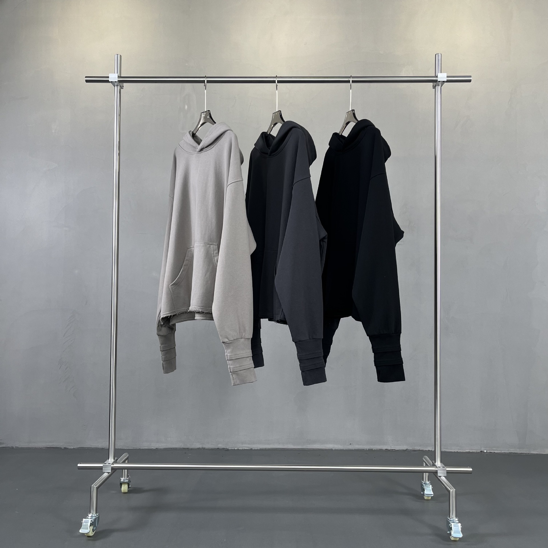 Men's Clothing washed old hooded jacket with loose edge ninja sleeves oversize sweater hoodies_voghion.com