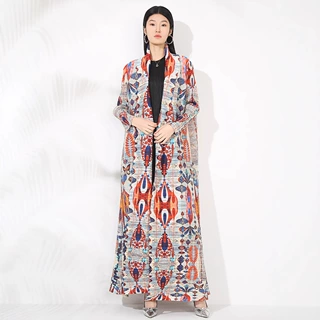 跨境褶皱风衣高级感长袍女装时尚气质印花外披百搭长款披风