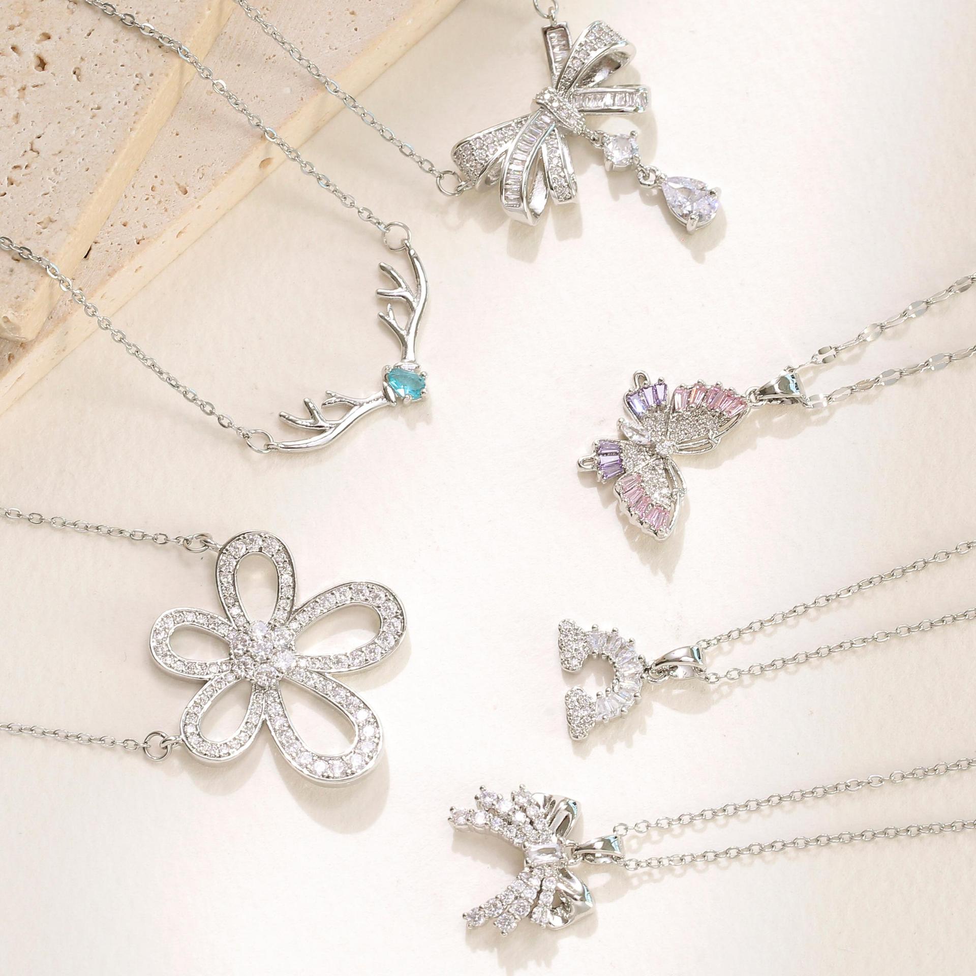 时尚简约项链爱心创意设计气质钛钢锁骨链十字链百搭毛衣链项饰品