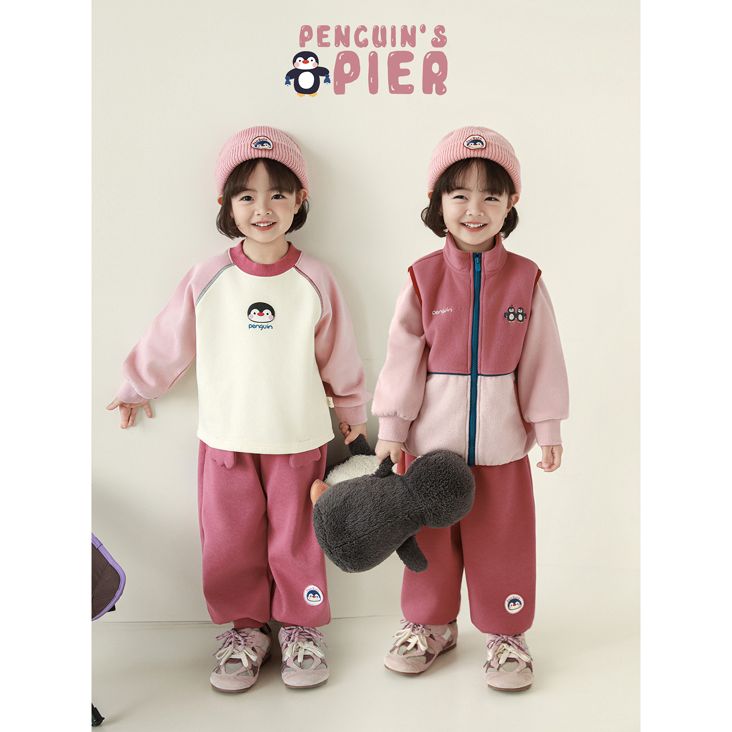 吾里卜一女童2025冬季新款加厚保暖卫衣无袖马甲束脚长裤企鹅套装