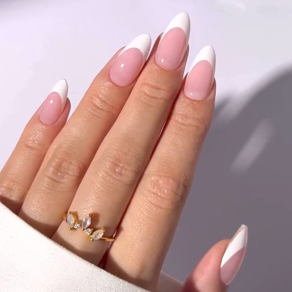 Comercio extranjero más vendido polvo desnudo borde blanco manicure francés dulce suave viento desgaste de uñas 30 piezas de parche de uñas