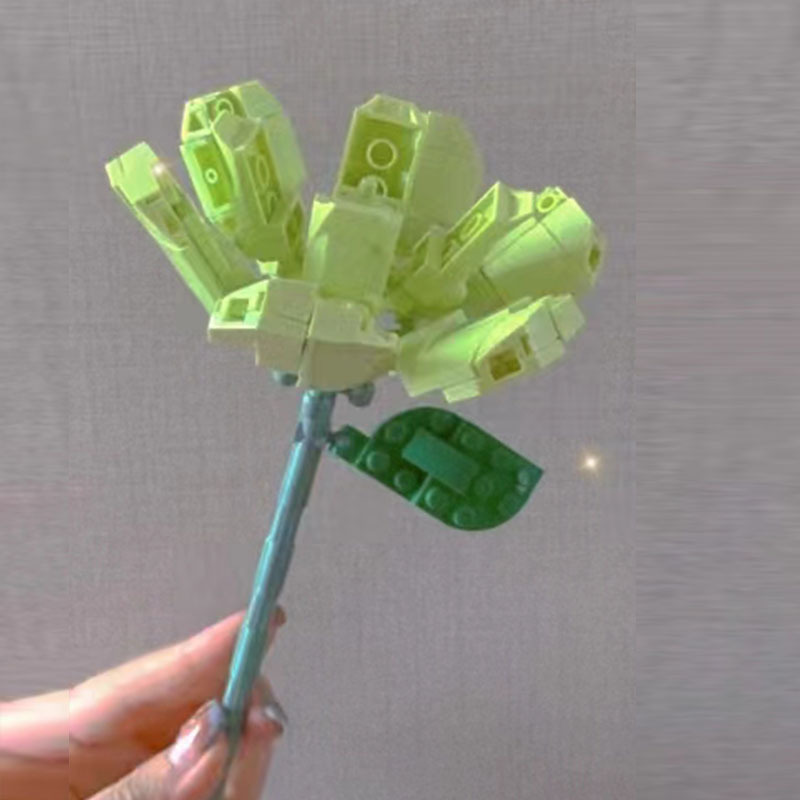 クロスボーダー佳奇積み木花diyはバラの永生花を組み合わせて彼女に祝日のプレゼントシリーズの花束のデスクトップを送ります。|undefined