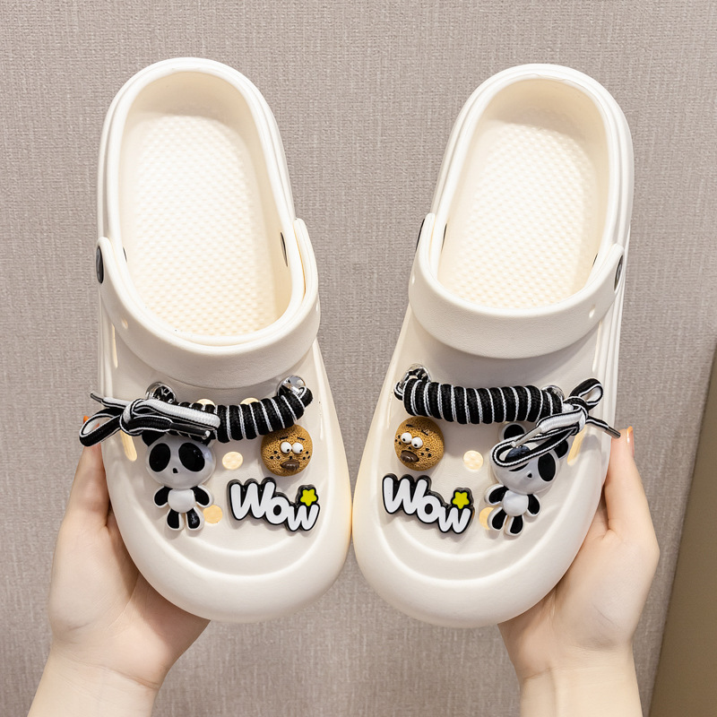 EVA nuevos zapatos de agujero de fondo grueso para mujeres antideslizantes de fondo suave de playa de verano para aumentar la altura de la moda zapatillas frías