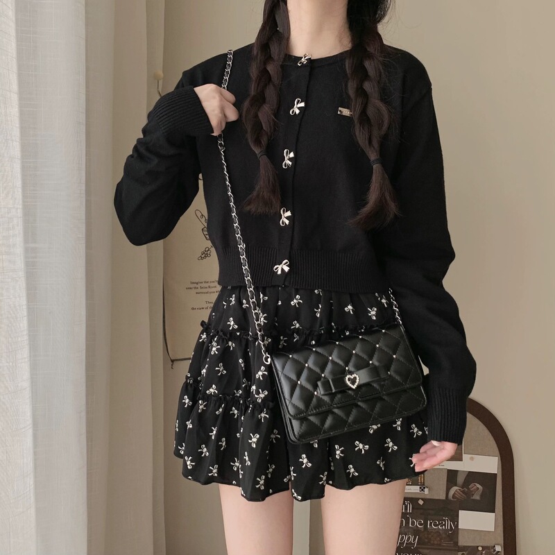 Chanel-Style Quilted Chain Bag for Women 2026 New Versatile Black Heart-Shaped Bow Crossbody Bag with a High-End Feel