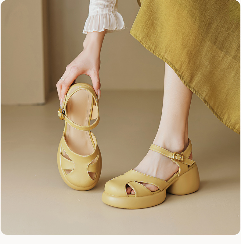 Sandal gót thô da cừu bít mũi phong cách La Mã đế dày quai ngang hở gót — Màu vàng ngỗng chi tiết 8