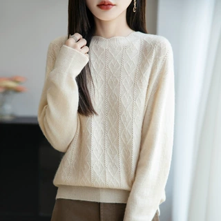 一线成衣羊毛混纺2026秋冬新款女宽松圆领菱形扭花内搭打底针织衫