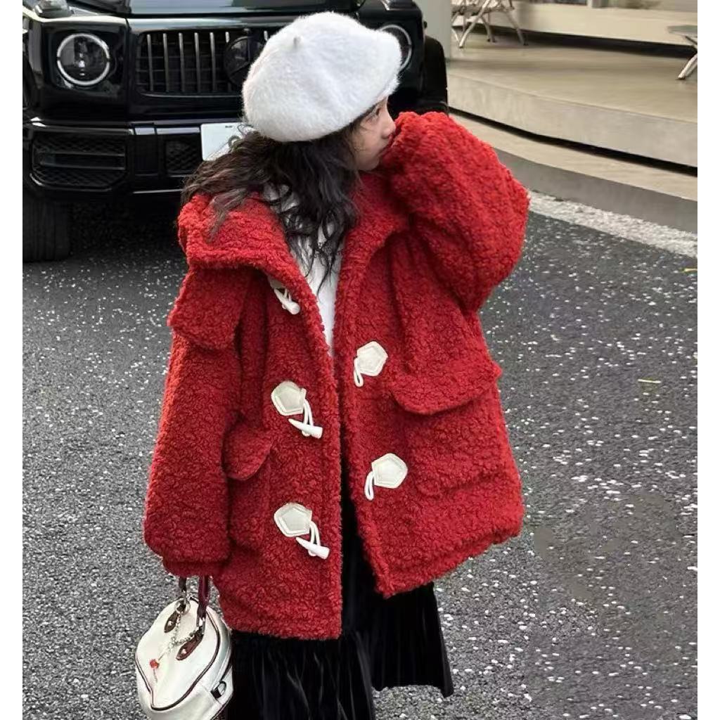 [Spot] Chaqueta de lana de cordero más lana de terciopelo para niñas estilo de invierno nuevo abrigo de niña otoño e invierno suéter de lana gruesa marea