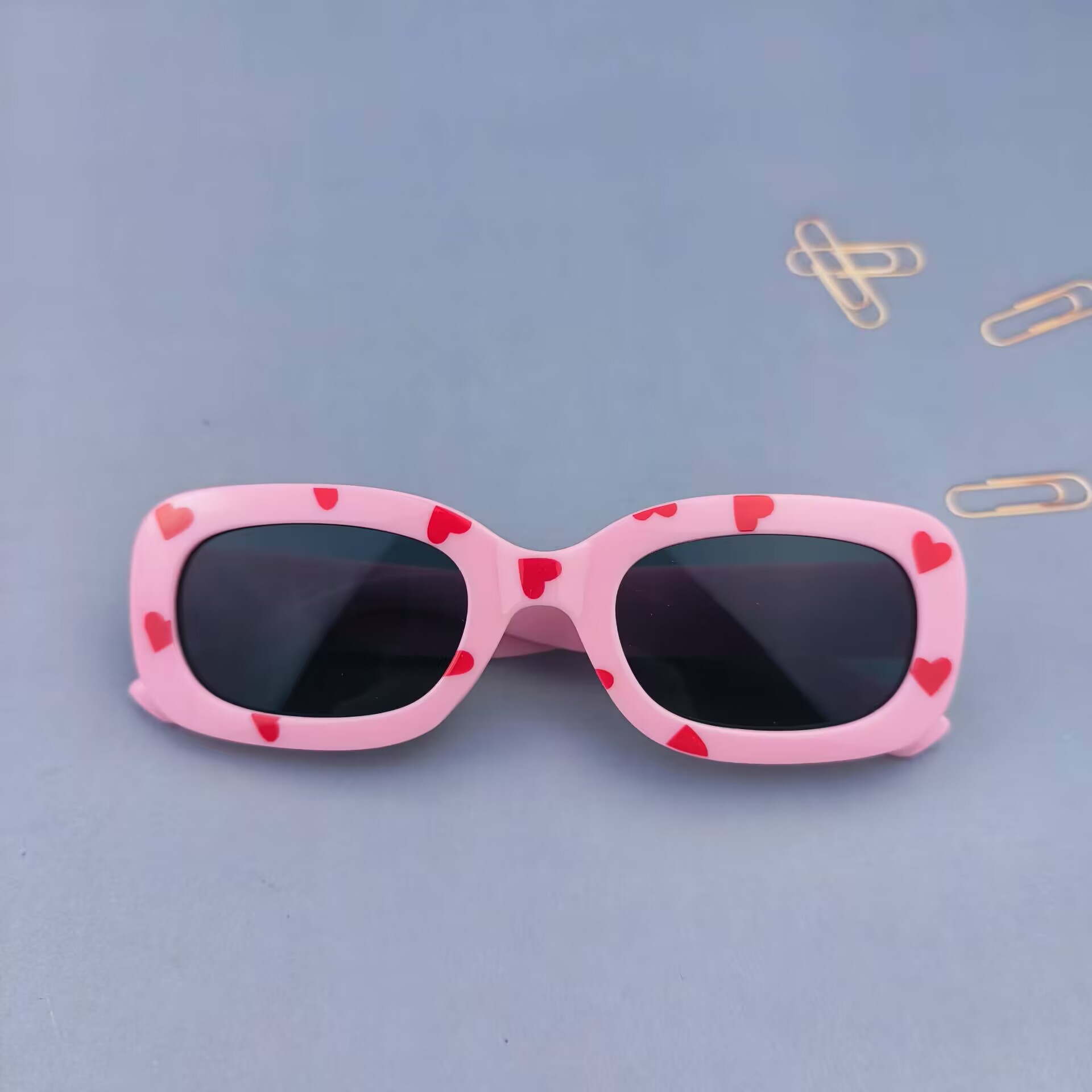 Ac, UV400 Protection Lens Material Cute Novelty Sweet Heart Shape Ac UV400 Protection Square Full Frame Kids Sunglasses