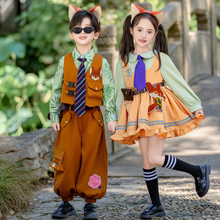 ��ͯ�f�}��cosplay�·�����������˺������b�׃��@��ɫ���ݷ�